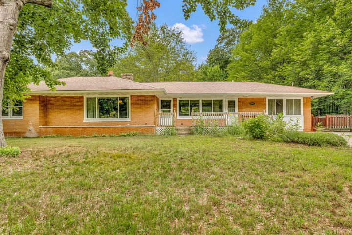 2942 W McKinley Road  Rothbury MI 49452 photo