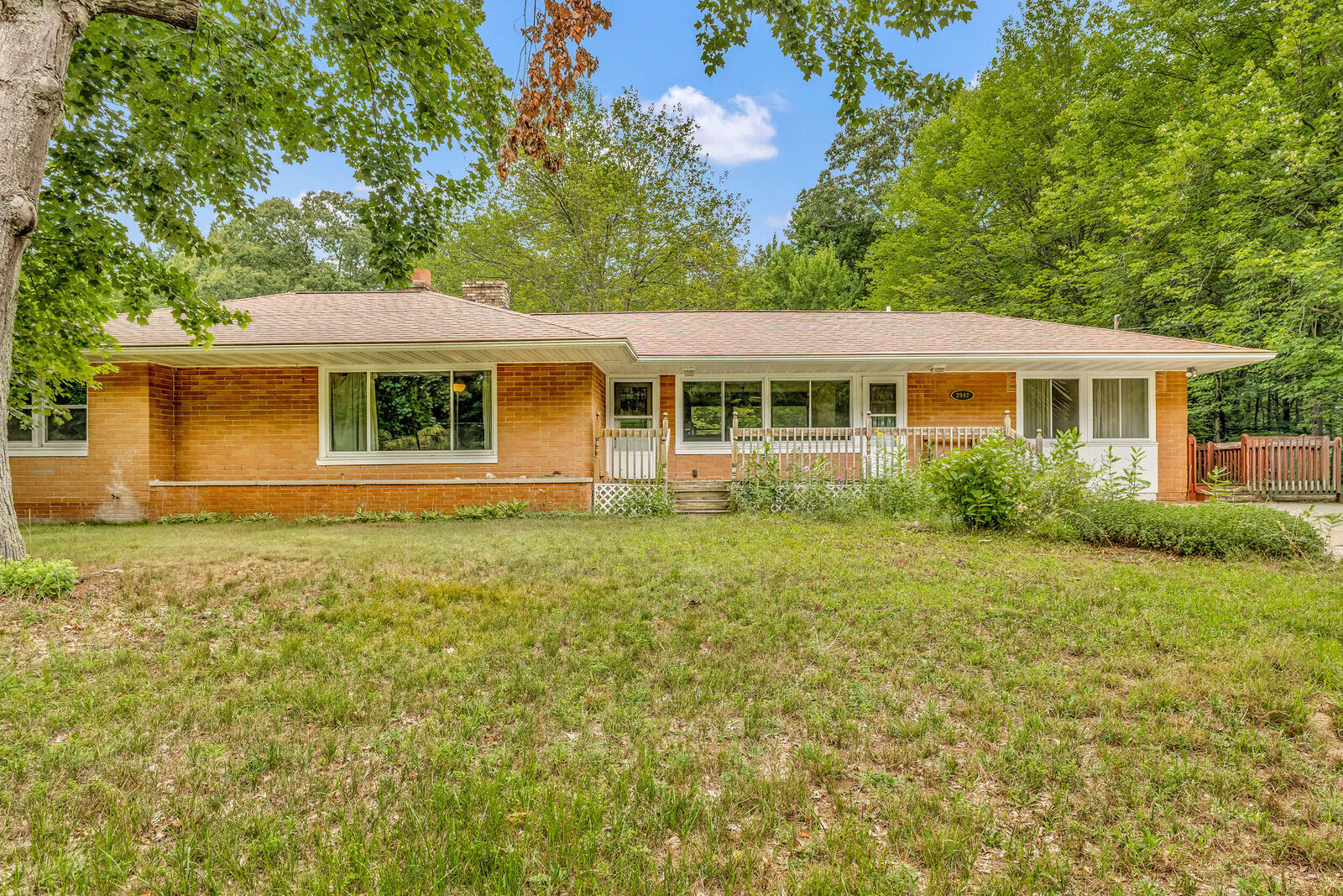 Property Photo:  2942 W McKinley Road  MI 49452 