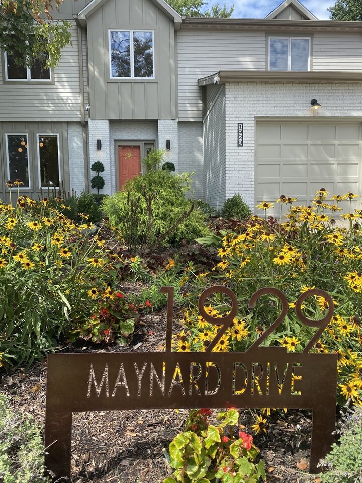 Property Photo: 1929 Maynard Drive IL 61822