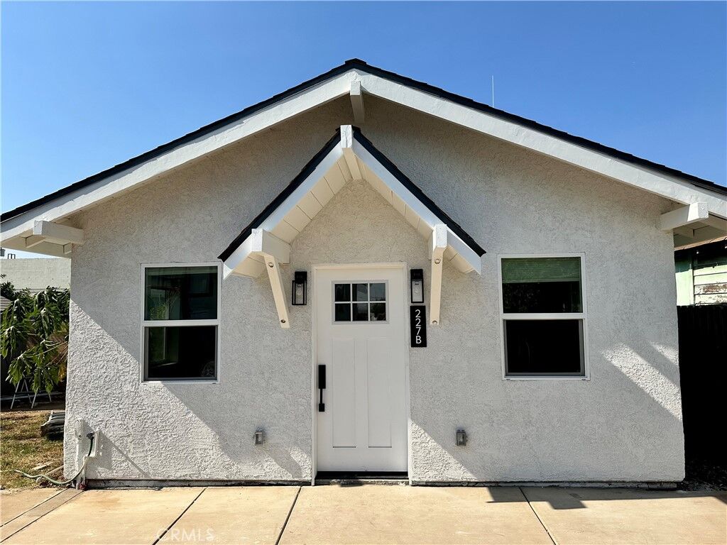 Property Photo: 227 E Main St B CA 91776