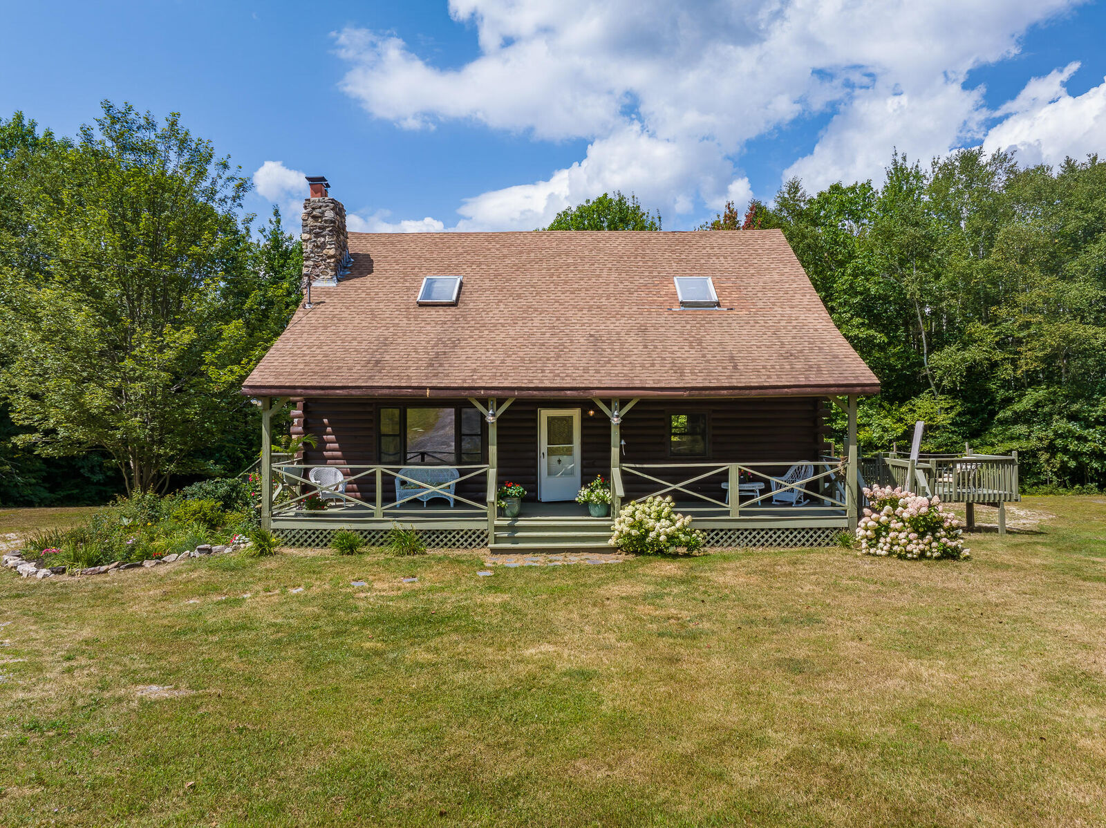 Property Photo:  31 Snowy Ridge Road  ME 04062 