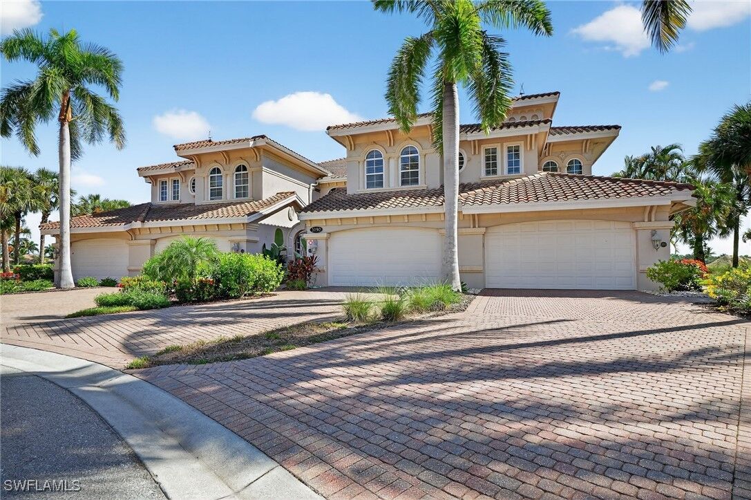 Property Photo:  3190 Serenity Court 202  FL 34114 