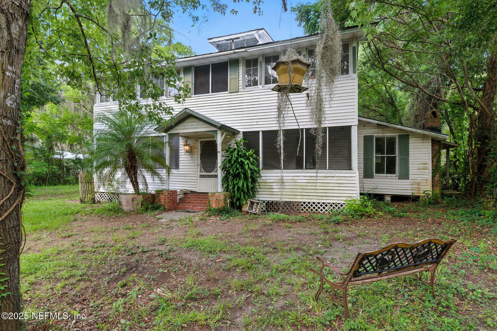 Property Photo:  411 N Main Street  FL 32112 