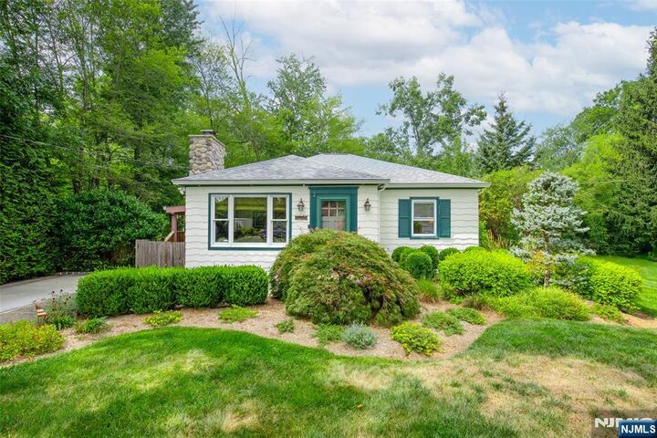 112 Lakeview Terrace  Oakland NJ 07436 photo