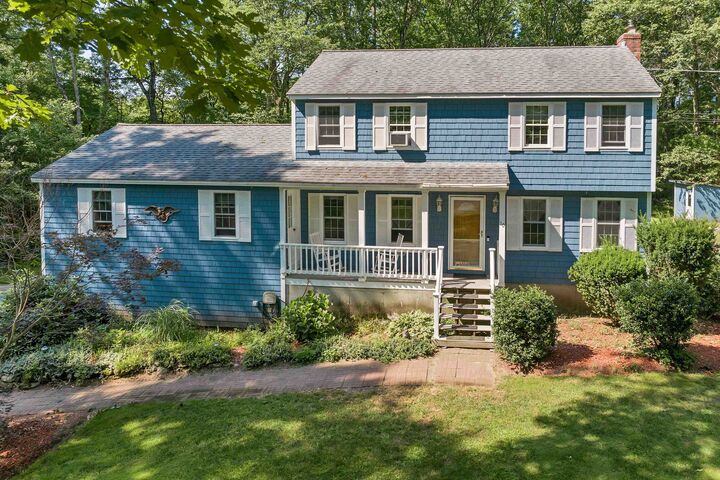 10 Twinbrook Drive  Derry NH 03038 photo