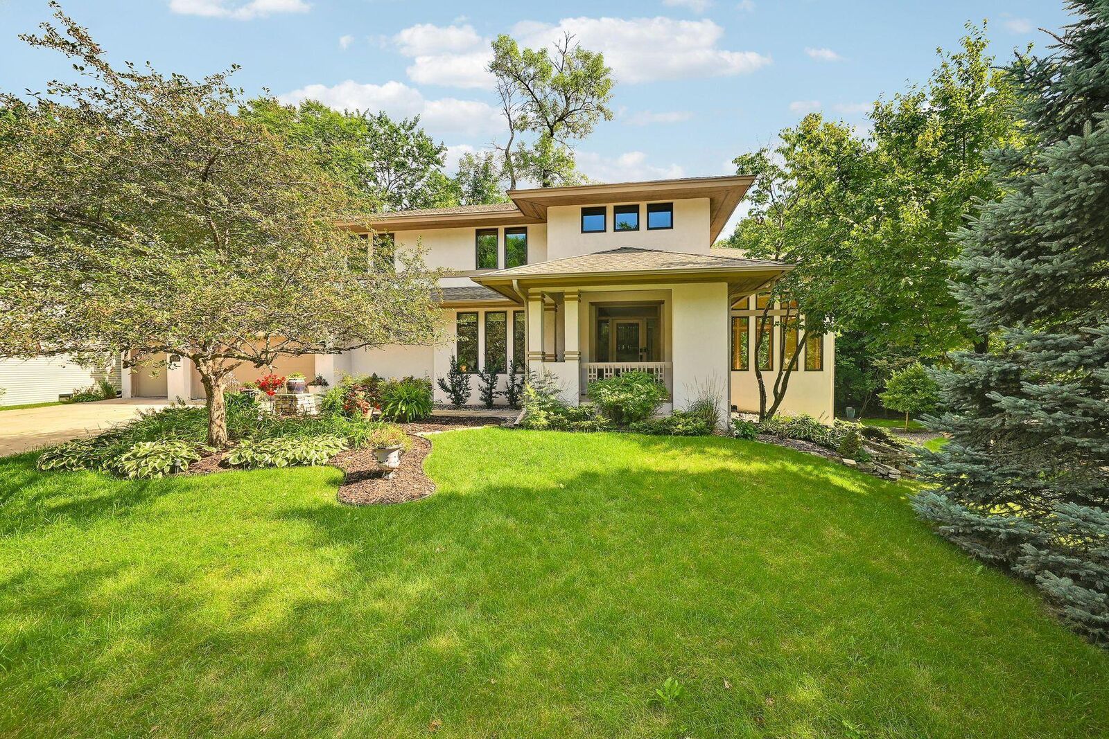 Property Photo:  16035 36th Place N  MN 55446 