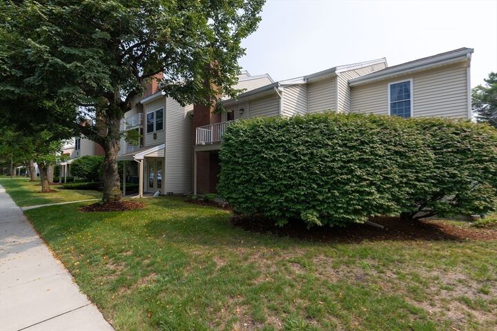 Property Photo: 16 Walden Dr 15 MA 01760