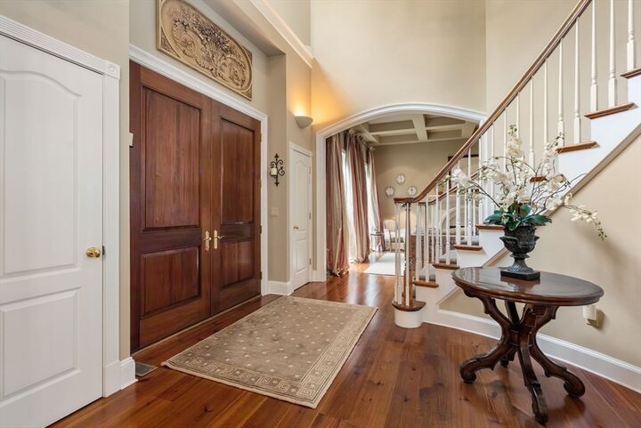Property Photo: 6 Witherbee Ln MA 01772