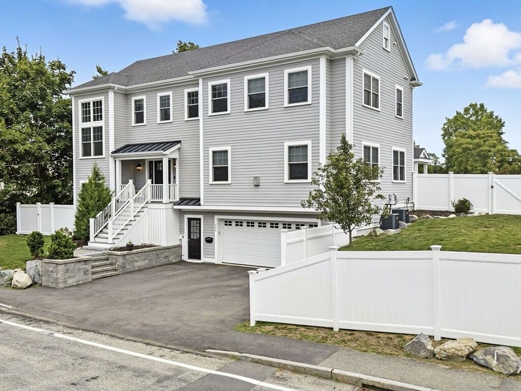 Property Photo: 248 Webster St 248 MA 02494