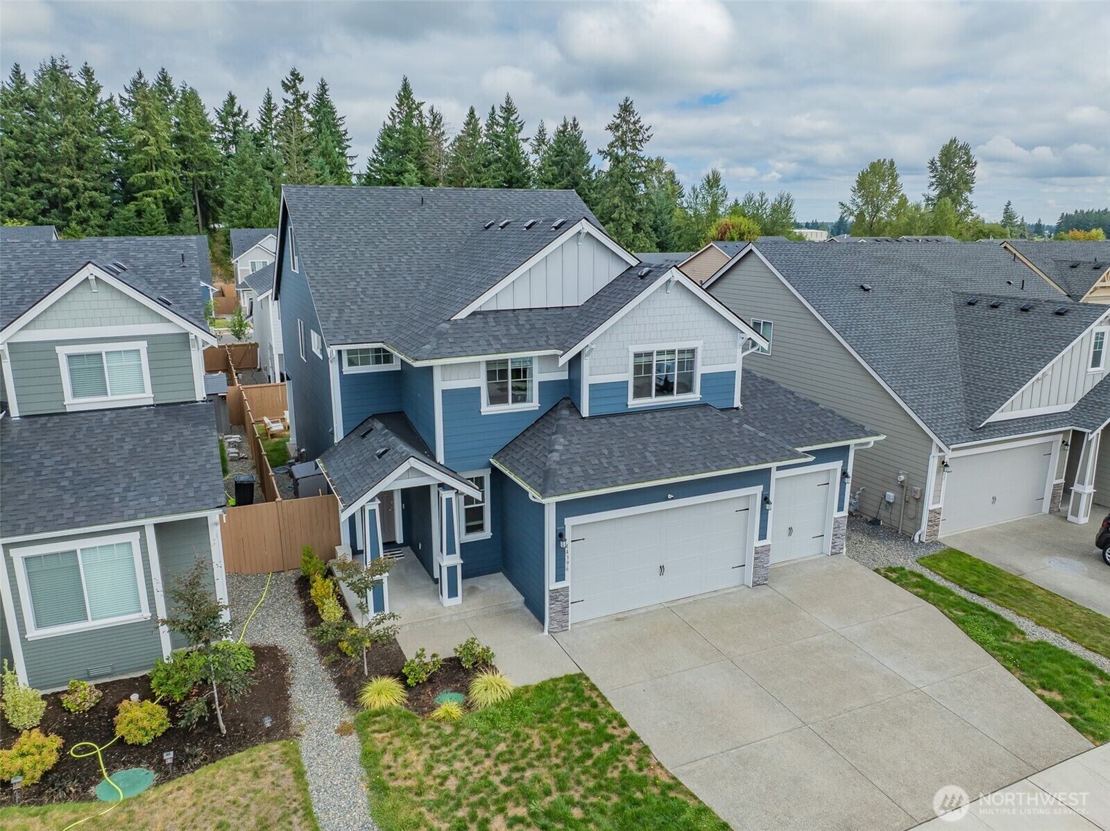 Property Photo: 14396 99th Ave SE WA 98597