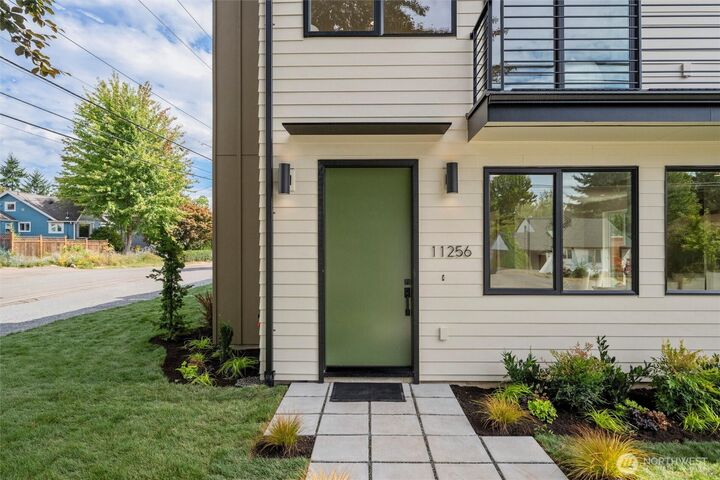 Property Photo: 11256 Evanston Avenue N WA 98133