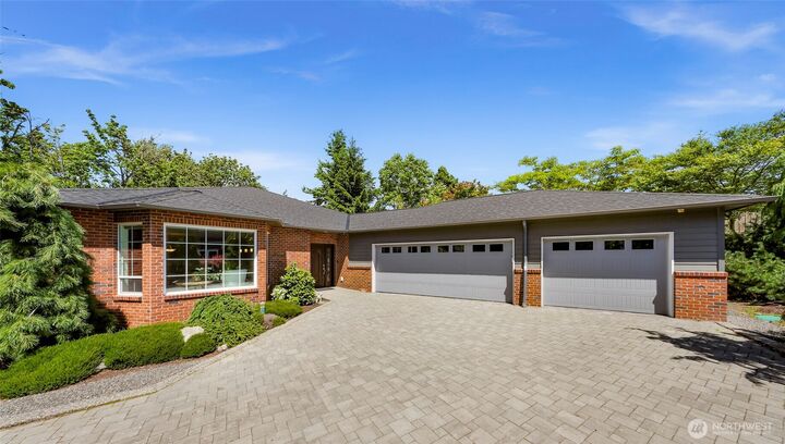 Property Photo: 2620 Birch Street WA 98226