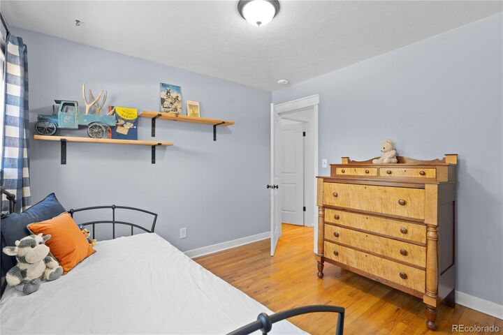 4601 S Huron Street  Englewood CO 80110 photo