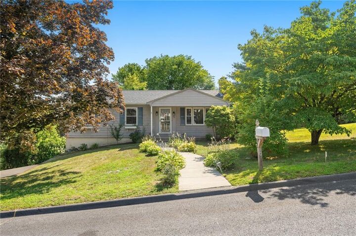 Property Photo:  66 Tanglewood Drive  RI 02893 
