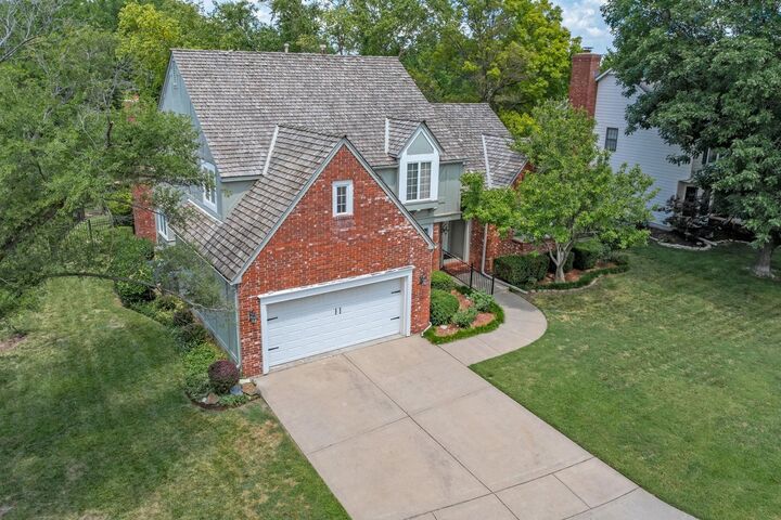 Property Photo: 9102 E Elm St KS 67206