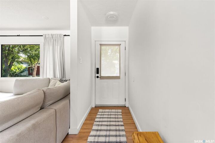 Photo de la propriété:  4450 Castle Road  SK S4S 4W3 