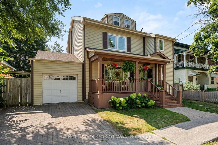 Property Photo:  14 Cameron Avenue  ON K1S 0W7 
