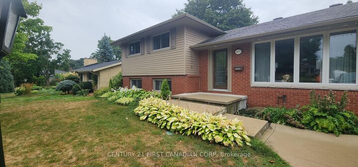 Photo de la propriété: 1473 Glengarry Avenue ON N5X 1R2