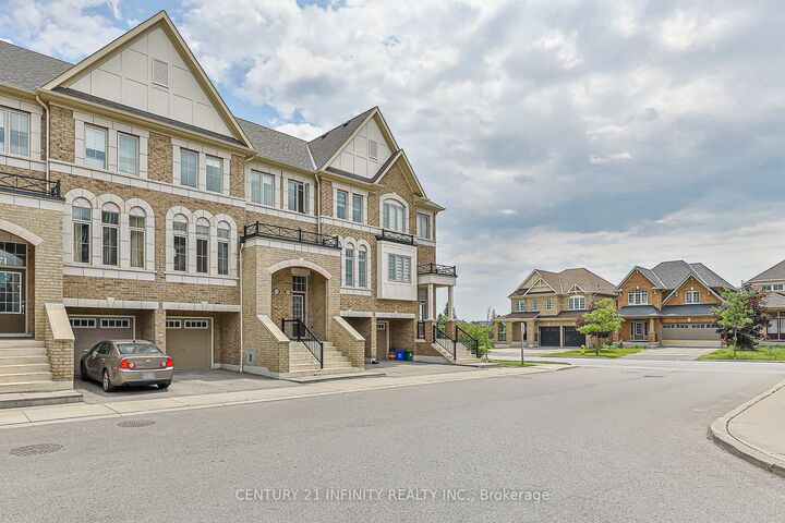 Property Photo: 2605 Deputy Minister Way 3 ON L1L 0M7