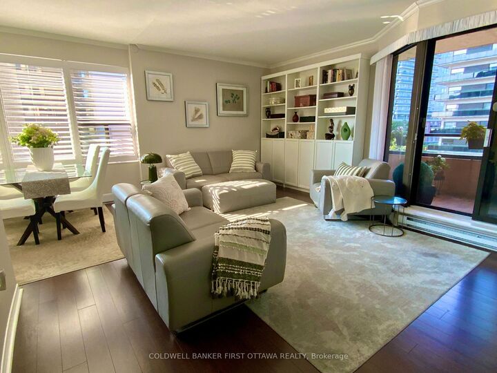 Property Photo: 556 Laurier Avenue W 506 ON K1R 7X2