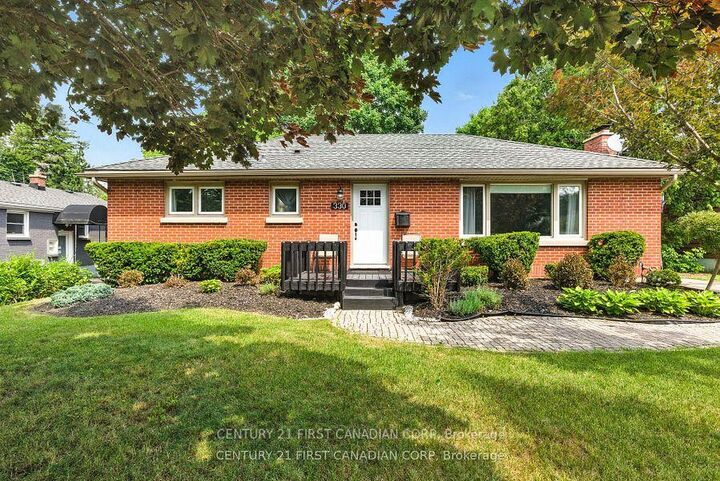 330 Glenrose Drive  London South ON N6K 2A8 photo