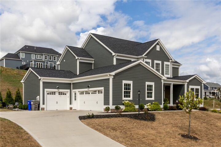 Property Photo: 216 Hickory Ln PA 16046