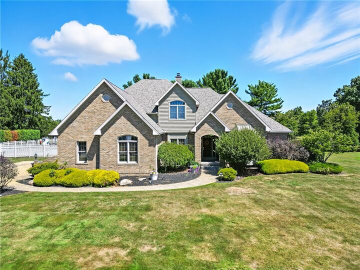50 Clubhouse Dr  Shenango Twp PA 16159 photo