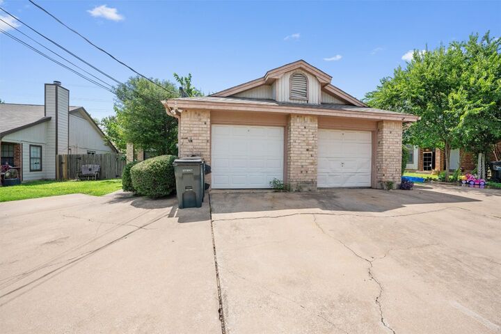 212 Tamara Drive A &Amp B  Georgetown TX 78628 photo