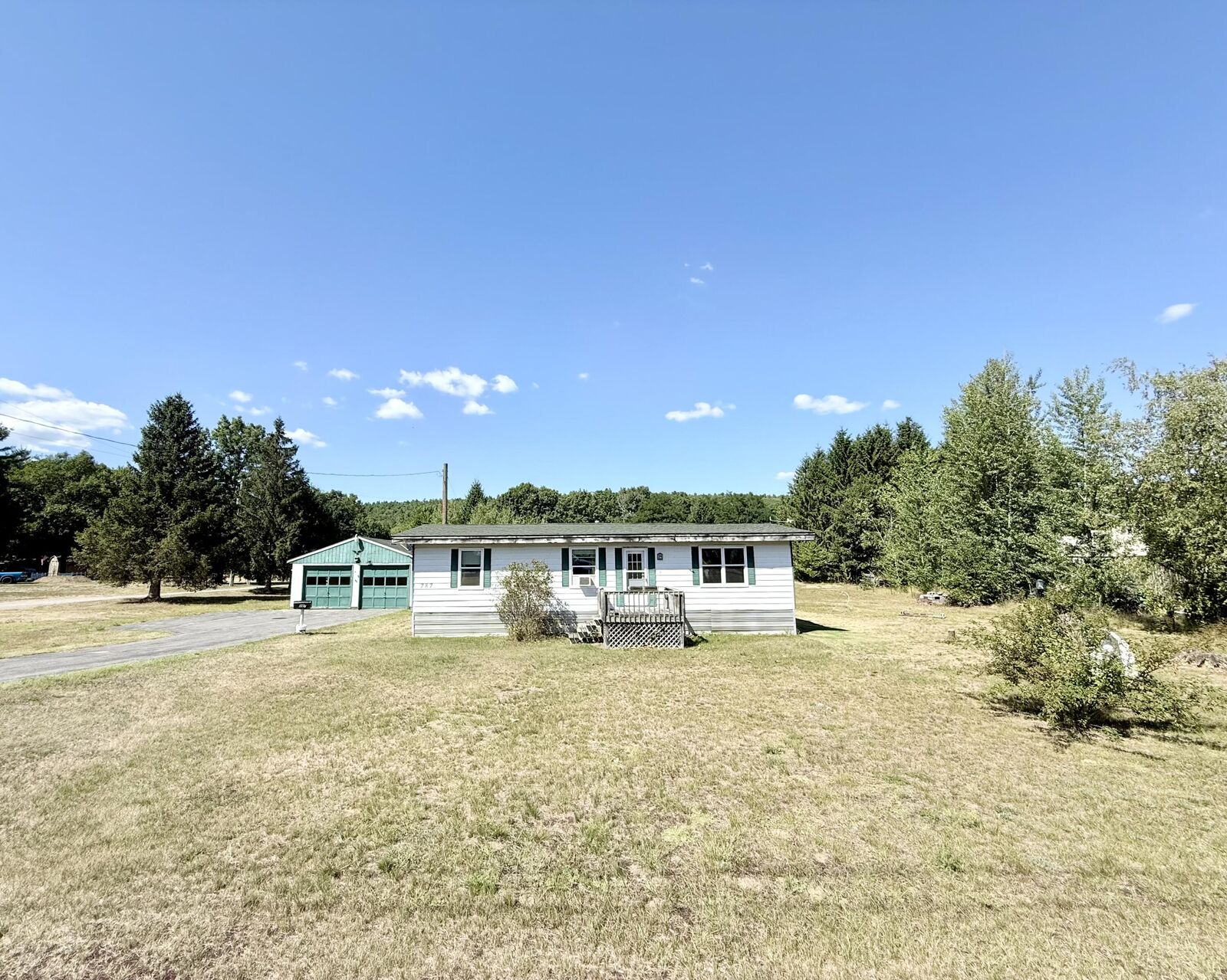 Property Photo: 787 Clintonville Road NY 12972