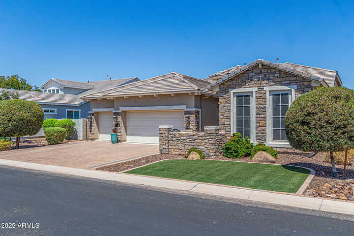 Property Photo: 4518 E Fountain Street AZ 85205