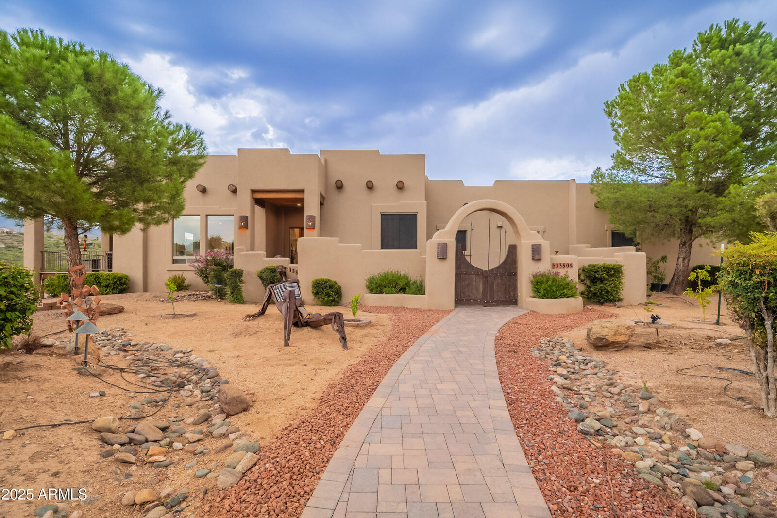 Property Photo: 1350 Peaks View Drive AZ 86324