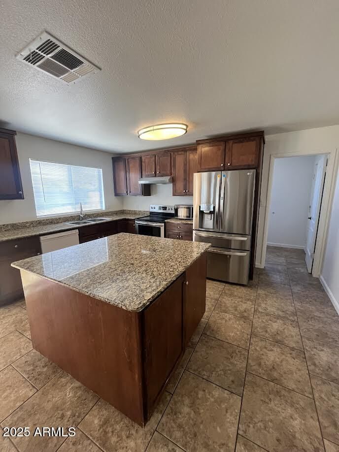 Property Photo:  7222 W Caron Drive  AZ 85345 