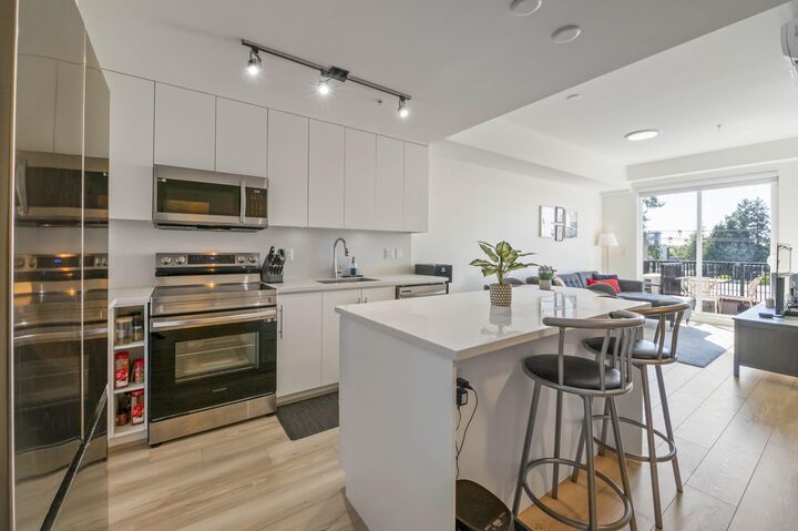 Property Photo: 5420 208 Street 403 BC V3A 0P8