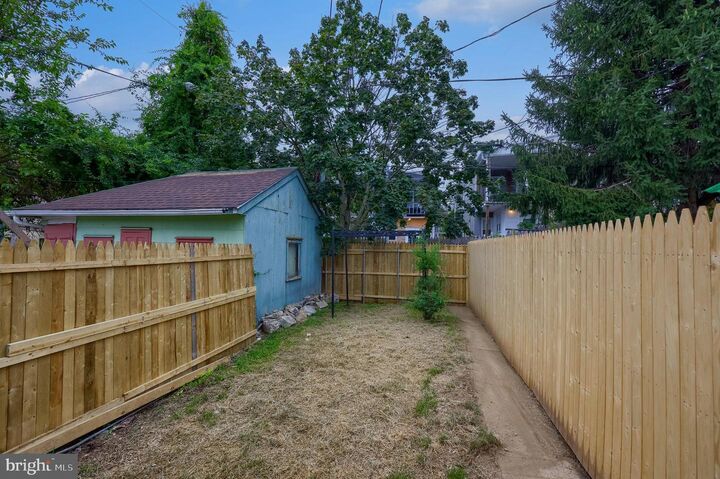 Property Photo: 814 Pear Street PA 19601