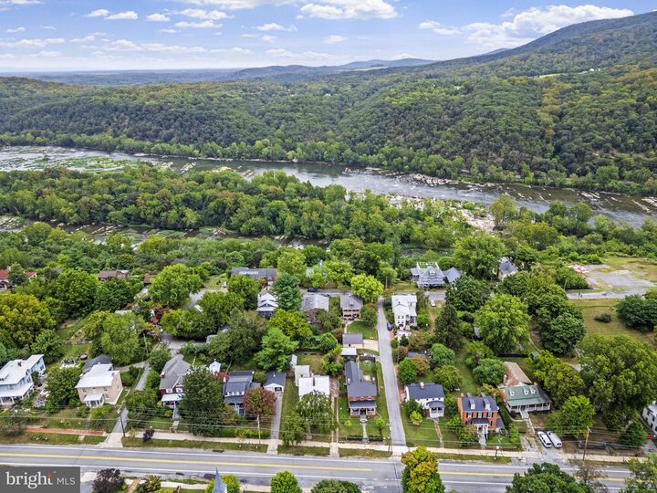 Property Photo: 630 Washington Street WV 25425