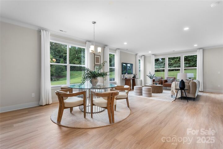 Property Photo: 1305 39th Avenue Place NE NC 28601