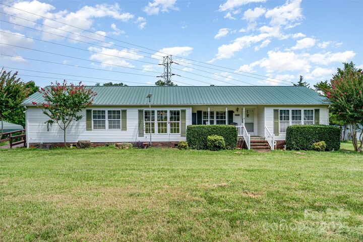 Property Photo: 33753 Western Road NC 28001