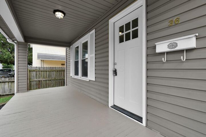 Property Photo:  36 Cottage Street  OH 43055 