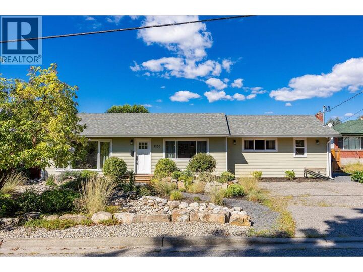 Property Photo: 1336 Mountainview Street BC V1Y 4N3