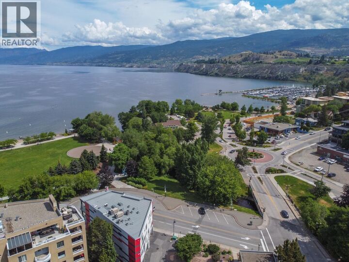 Property Photo: 88 Lakeshore Drive BC V2A 1B5