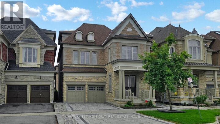 Property Photo: 33 Oakford Drive ON L6C 0X8