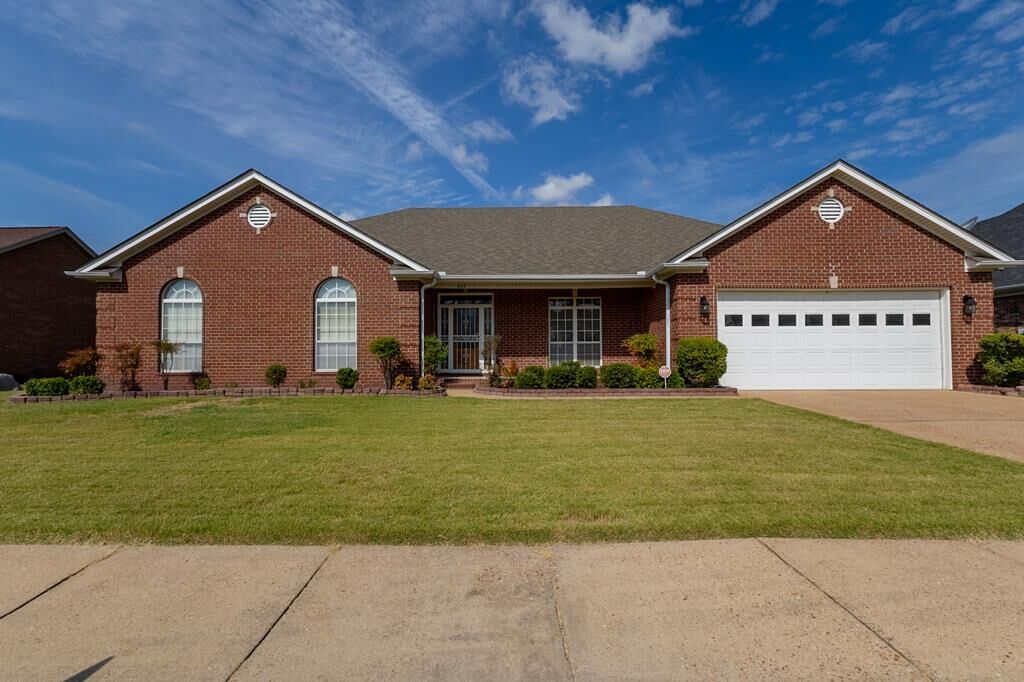 Property Photo:  402 Brentwood Drive  AR 72301 