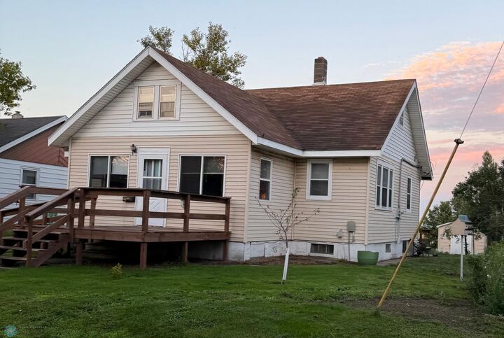 Property Photo:  130 3rd Street  ND 58006 