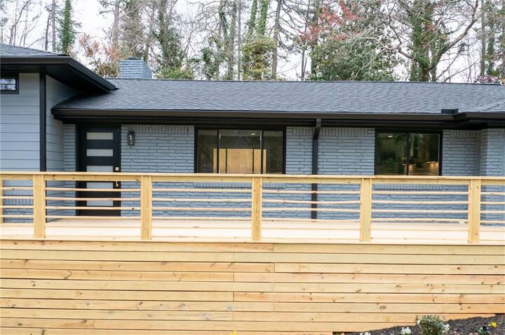 Property Photo: 1120 Taliwa Trail NE GA 30068