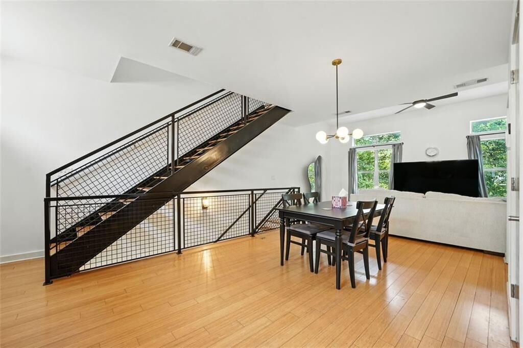 Property Photo: 100 Moreland Avenue SE J GA 30316