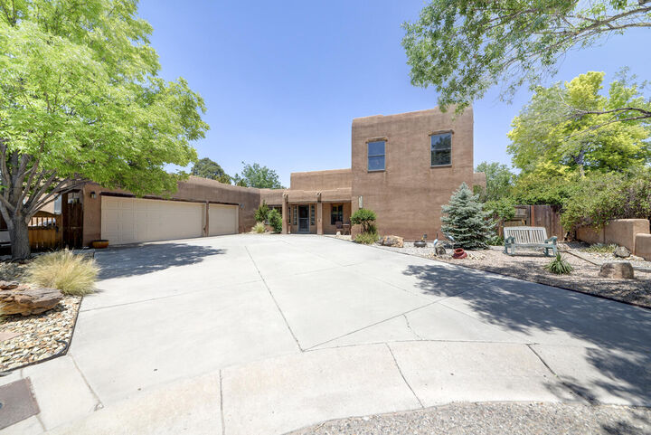 Property Photo:  6425 Guadalupe Place NW  NM 87107 