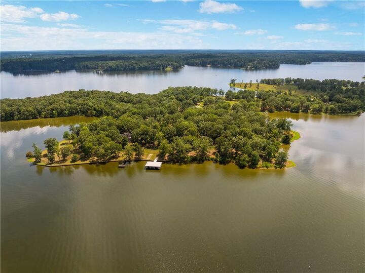 Property Photo:  388 Peninsula Drive  LA 71457 