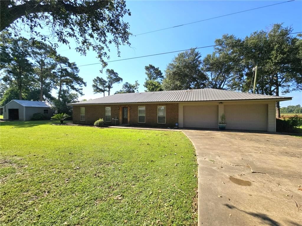 Property Photo:  4410 Highway 452  LA 71351 