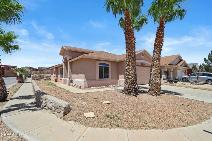 12233 Via Campo Drive  El Paso TX 79936 photo