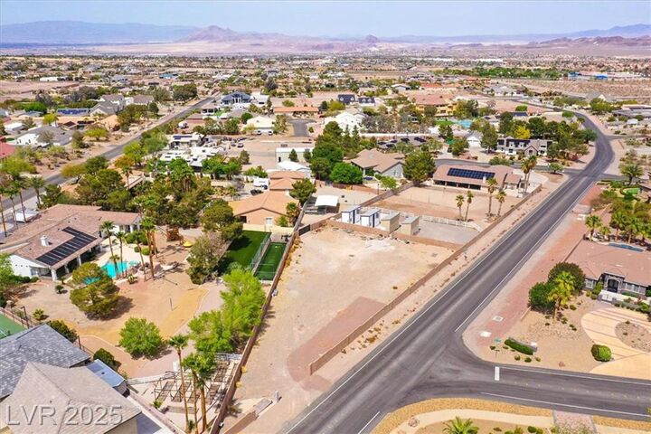 631 Lomprey Avenue  Henderson NV 89002 photo